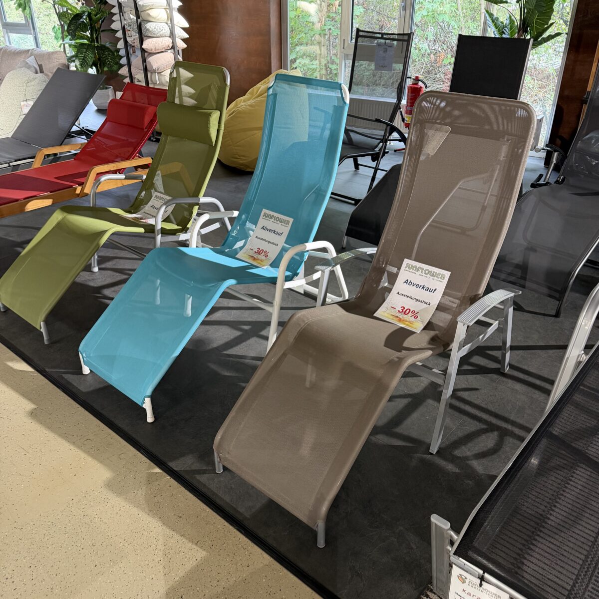 Karasek Bermuda und California Kippliegen in Olive, Blau und Taupe