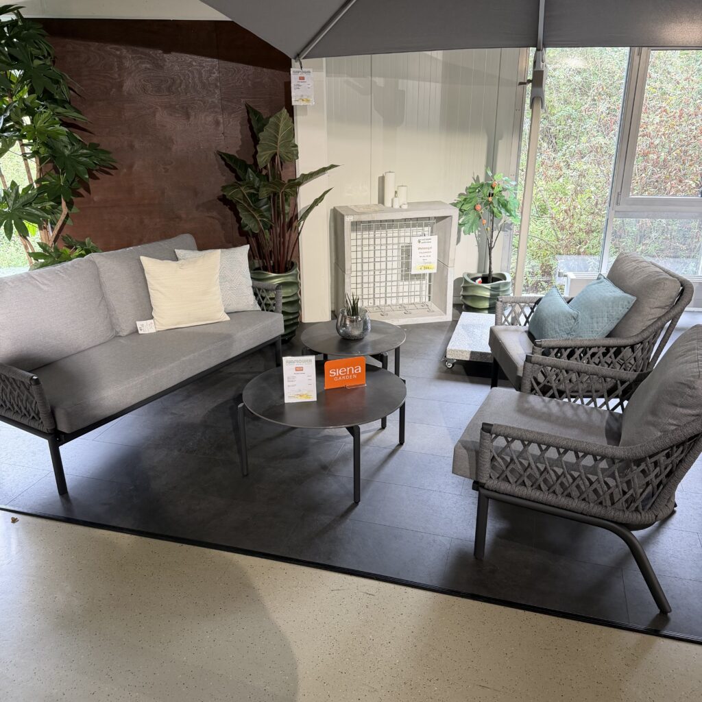 Siena Garden Chester Loungeset mit zwei Roma Loungetischen in Aluminium Anthrazit
